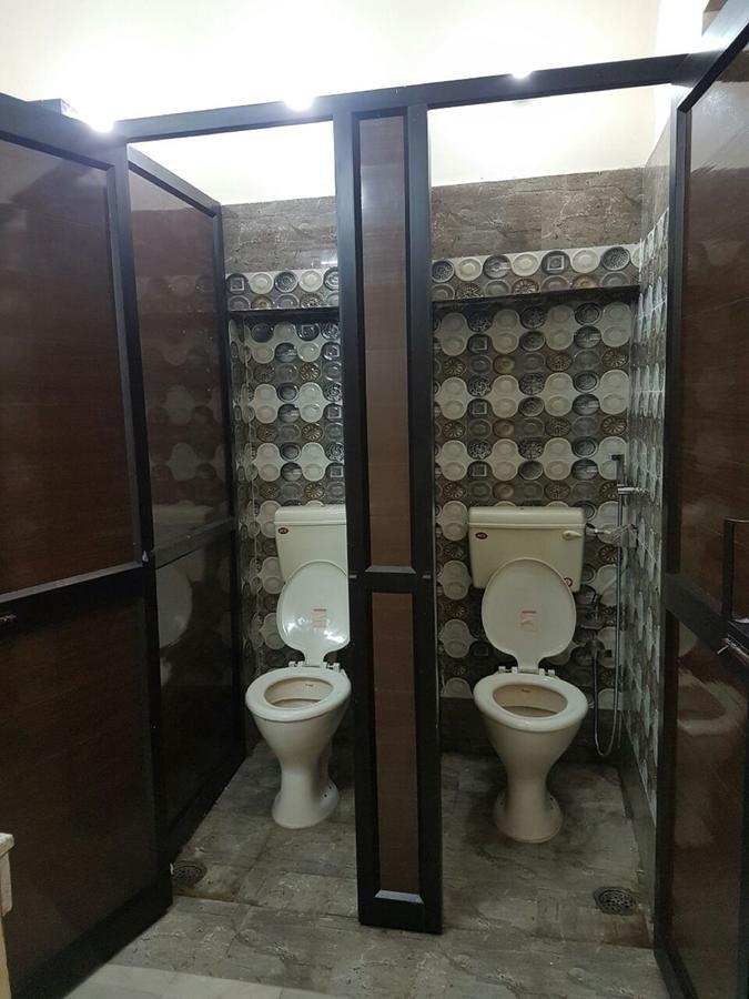 Wow Backpackers Hostels Amritsar Bagian luar foto