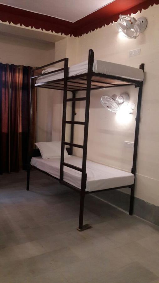 Wow Backpackers Hostels Amritsar Bagian luar foto