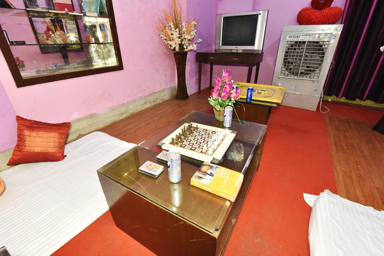 Wow Backpackers Hostels Amritsar Bagian luar foto