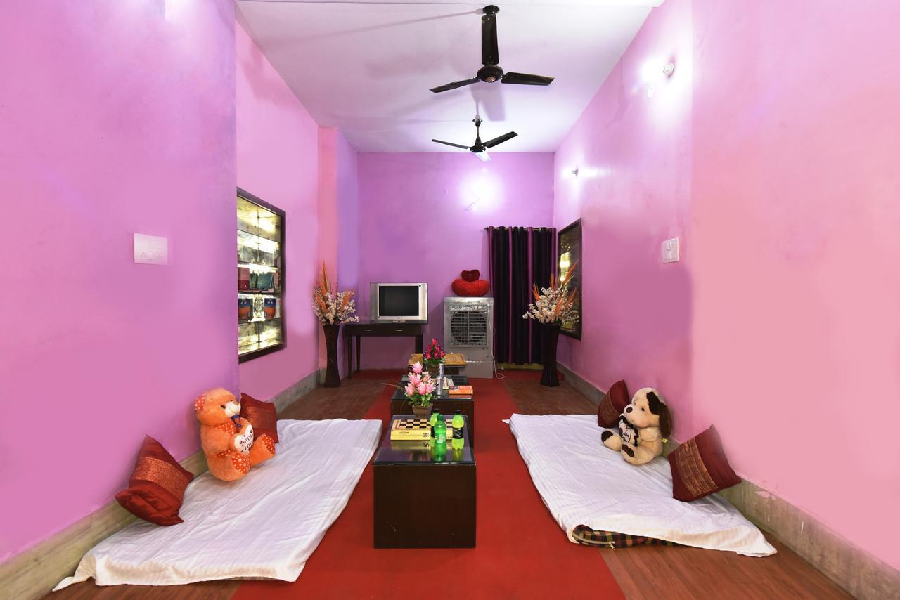 Wow Backpackers Hostels Amritsar Bagian luar foto